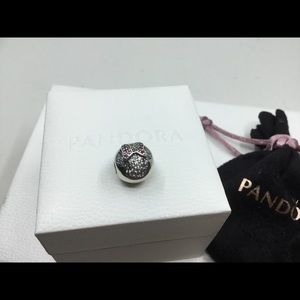 Authentic Pandora Disney Minnie Clip Charm